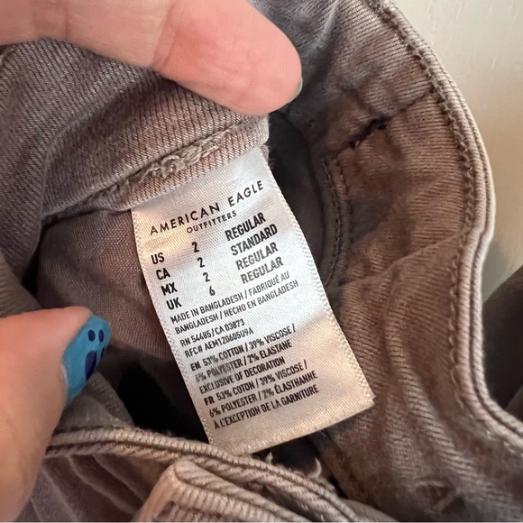 American Eagle Outfitters Women's Ripped Jegging Jeans - Brown Size 2 - Picture 6 of 6